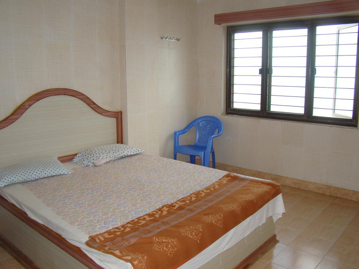 Sreeniketanam Lodge Mādhavaram Extérieur photo